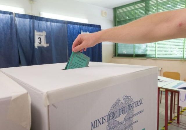 Niente quorum per i referendum, affluenza al 20,9%