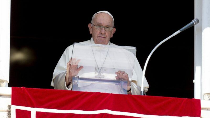 Papa Francesco all’Angelus “Grazie per vicinanza”