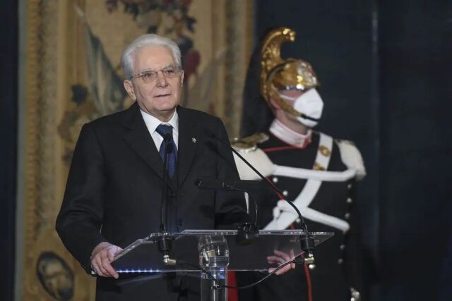 Mattarella “L’acqua è un bene comune prezioso e non è illimitato”