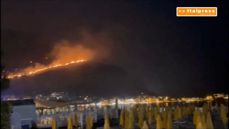 Notte di incendi a Palermo, case minacciate da roghi e chiuso aeroporto