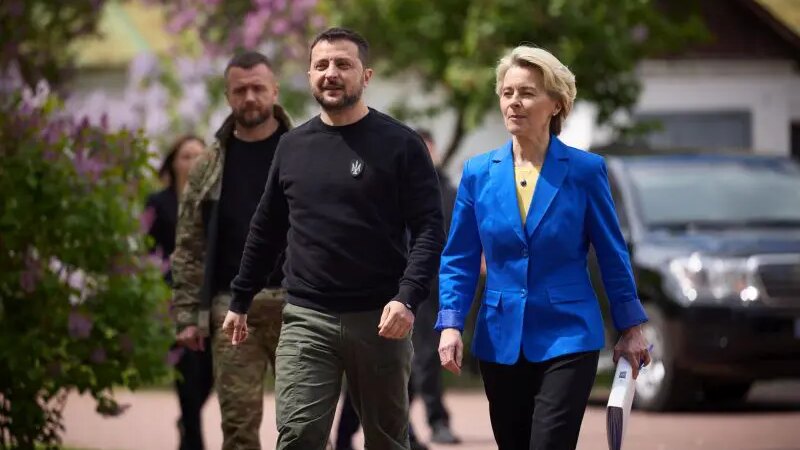 Ue-Ucraina, von der Leyen “Incontro produttivo con Zelensky ad Atene”