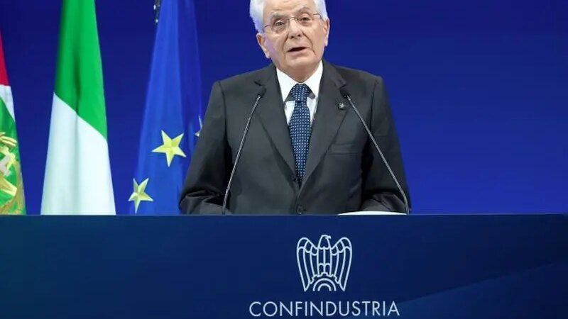 Mattarella “Non cavalcare paure, serve impegno per affrontare problemi”