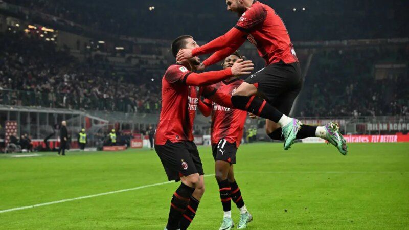 Milan ai quarti di Coppa Italia, battuto 4-1 il Cagliari