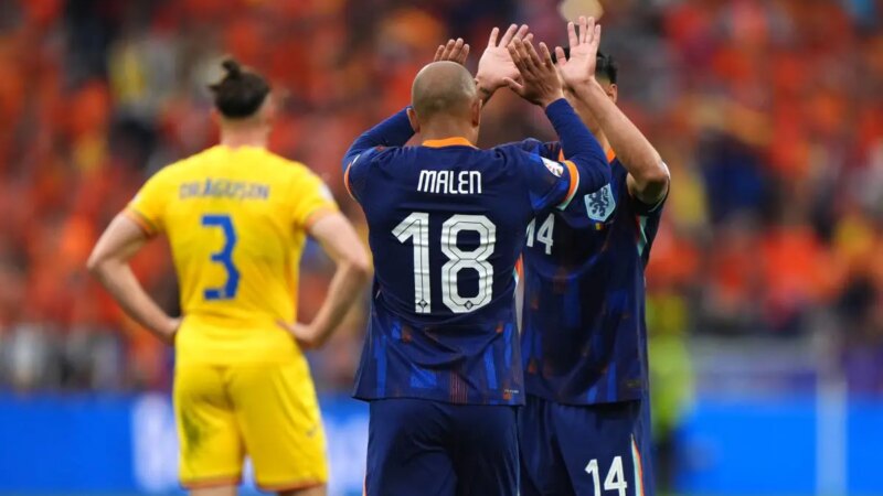 Gakpo e Malen trascinano l’Olanda ai quarti, Romania ko 3-0