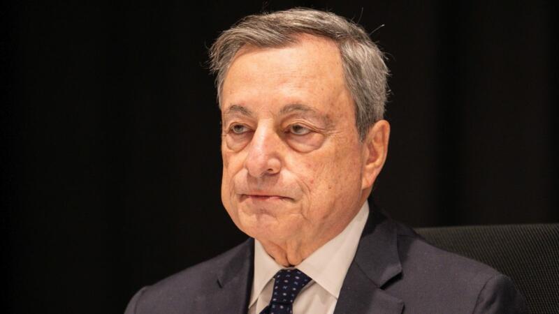 Ue, Draghi “Ogni anno serve investire 800 miliardi”