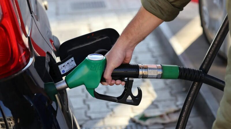 Mef “Nessun aumento per le accise sui carburanti”